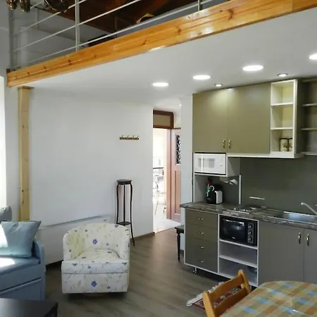 La Casa Di Ercole Across Bay Of Nafplio. Míloi